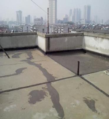 石楼漏水维修 楼顶漏水是什么原因，楼顶漏水维修方法是什么?